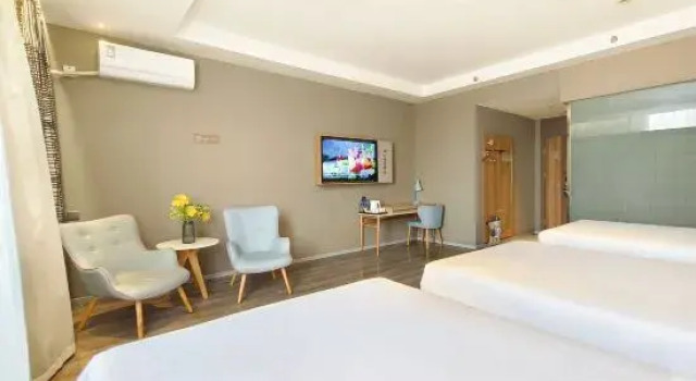 Люкс Homeinn Hotel (Chengdu Xindu Sanhechang Subway Station)