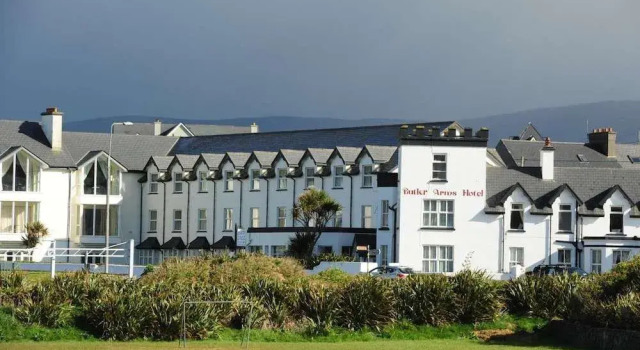 Butler Arms Hotel, Book Hotel Hotels in Kerry with Parking, Parking