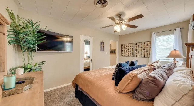Коттедж Ruidoso Home w/ Patio, Walk to Restaurants!