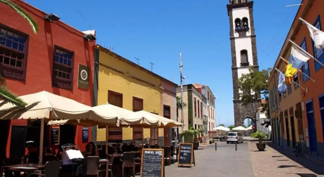 Santa Cruz Rambla, Забронировать Отель Отели Санта-Крус-де-Тенерифе с бассейном, рядом с Парк Гарсии Санабриа, Бассейн