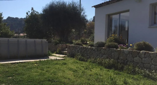 Maison calme, climatisation, piscine et barbecue