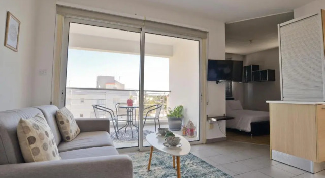 Cozy Atelier*Nicosia City*Free Parking & Wifi Welcomes U!!!, Prenota Appartamento Nicosia Nicosia
