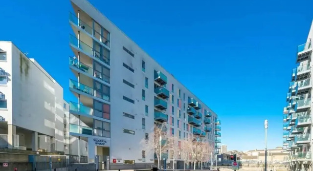 JOIVY Delightful 1BR flat w/ balcony, Varaa Huoneisto Asunnot kohteessa Merseyside, Huoneisto