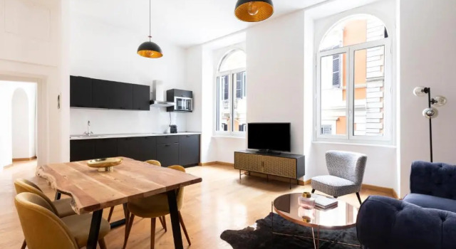 Апартаменты Tritone Luxury Suites Fontana di Trevi
