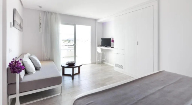 Двухместный семейный номер Standard Hotel Garbi Ibiza & Spa