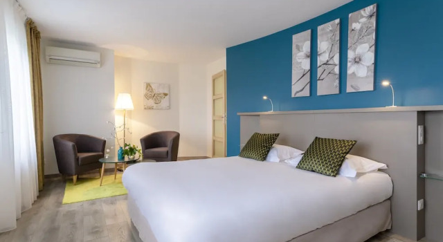 Номер Superior Auberge du Poids Public Logis Hotel