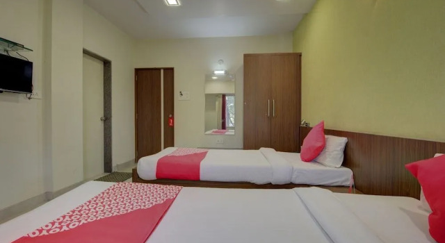 OYO 24981 Hotel Ashwamedh Residency