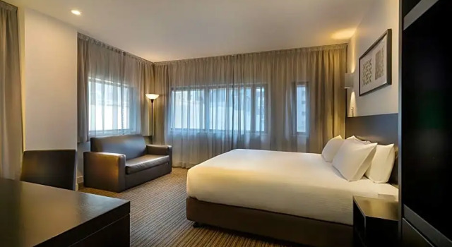 Номер Premier Causeway 353 Hotel