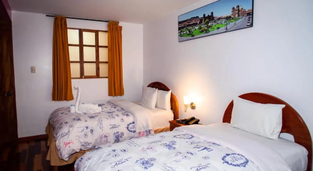 Трёхместный номер Standard Intitambo Hotel