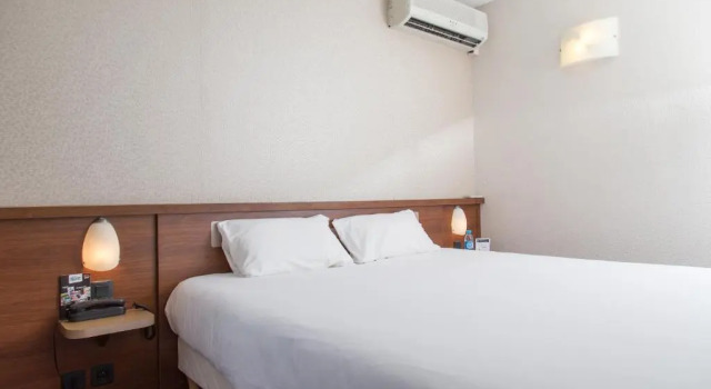 Номер Comfort Brit Hotel Toulouse Colomiers - L’Esplanade