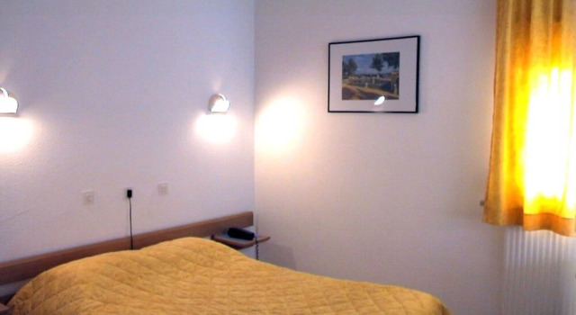 Hôtel Vallée Bleue, Rezervați Hotel Montalieu-Vercieu 