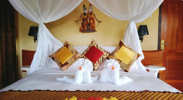 Tangkoko Sanctuary Villa, Buchen Sie Villa Hotels in Sulawesi mit Frühstück, Frühstück