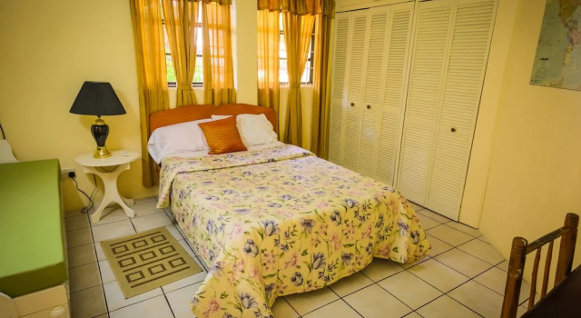 Семейные апартаменты с 3 комнатами с балконом Casa del Vega a Little Peace of Heaven