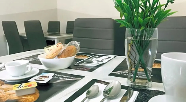 B&B Tenuta San Felice, Boek Bed and Breakfast Hotels in Campagna met zwembad, Zwembad