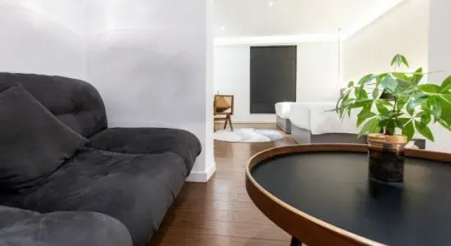 Suite May Inn