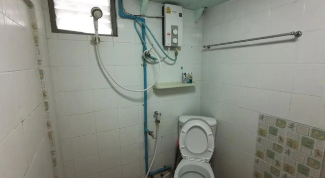 Кровать в общем номере OYO 730 Meedee Hostel