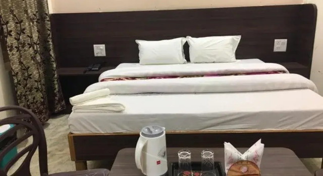Om Guest House