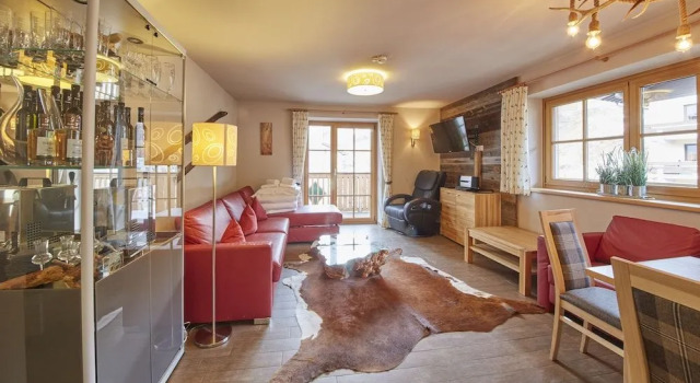 Appartement Residence Top 9, Забронировать Апартаменты/квартира Апартаменты Зальбах-Хинтерглемм, рядом с Канатная дорога Кольмайсгипфельбан, Апартаменты/квартира