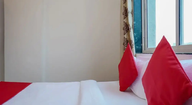 OYO 22558 Hotel Karan International