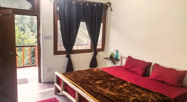 Двухместный номер Deluxe The Hostalgic Jibhi - Hostel