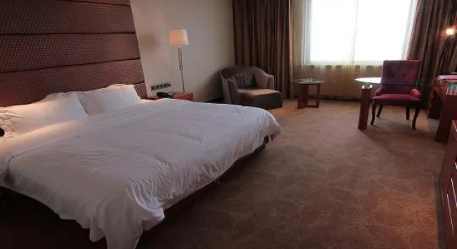 Zoucheng International Hotel, Book Hotel Zoucheng Shandong