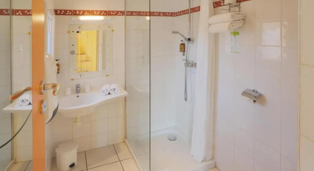Двухместный номер Standard LAptois Hôtel - Centre Ville - Local Vélos