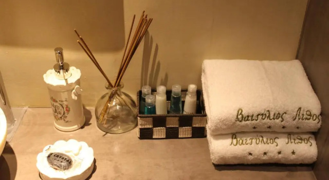 Двухместный люкс Superior Vetilios Lithos boutique hotel