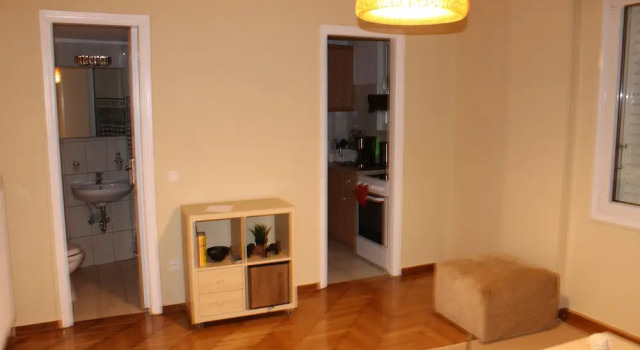 Affordable Studio behind Acropolis Museum