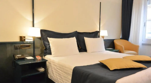 Двухместный номер Superior Отель iH Hotels Milano Ambasciatori