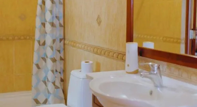Suite Grebenky Hotel