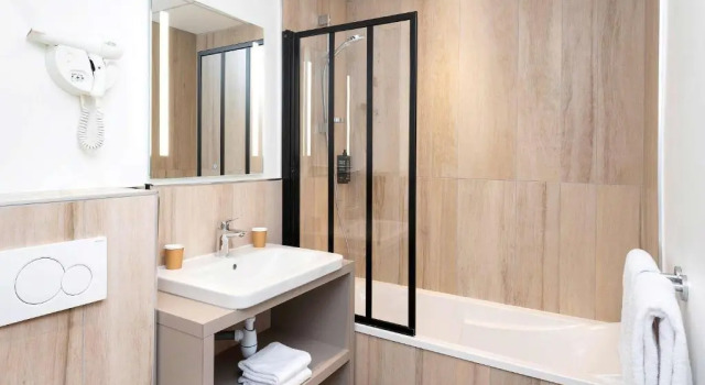 Трёхместный номер Standard ibis Styles Macon Centre