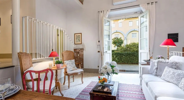 Апартаменты The Arnolfini Portrait Apartment
