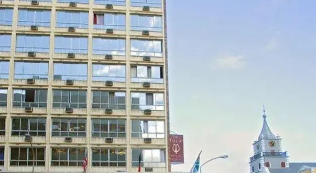 The Tulip Hotel & Conference Centre, Забронировать Отель Отели Кейптауна с завтраком, рядом с Замок Доброй Надежды, Завтраки