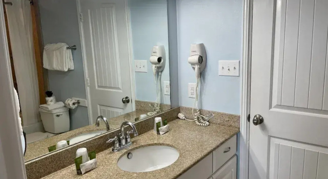 Номер Standard Beachgate Condo Suites And Hotel 521+522a+522b 3 Bedroom Condo