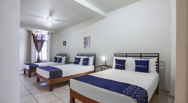Шестиместный номер Standard Hotel Plaza Galindo
