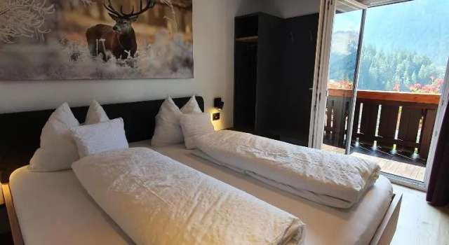 Haus Herta B&B, Забронировать Отель «постель и завтрак» Отели в центре Нова-Леванте, в центре