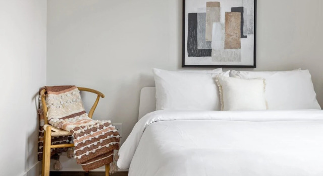 Cheerful Townhome With Garage EAV Local