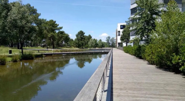 Апартаменты Bel appartement T2 près du lac avc un parking privé
