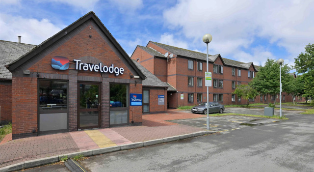 Отель Travelodge Liverpool Central Queens Dock and Arena, Забронировать Отель Отели Ливерпуля 3 звезды, рядом с Улица Джеффс ов Болд, 3*