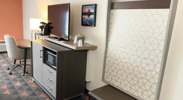 Люкс Holiday Inn Great Falls-Convention Center by IHG