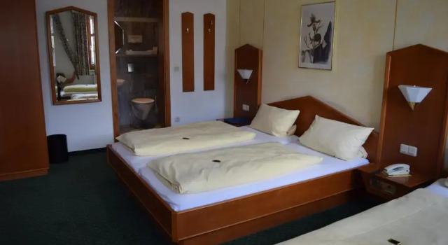 Трёхместный номер Standard Hotel zum Bräu