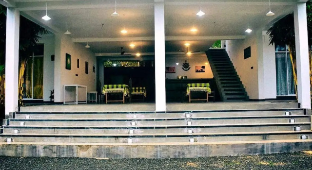 Hotel Aram