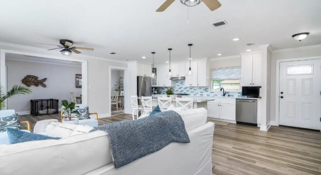 430 Watts Way, Varaa Hotelli Hotellit Space Coast pysäköinnillä, Pysäköinti