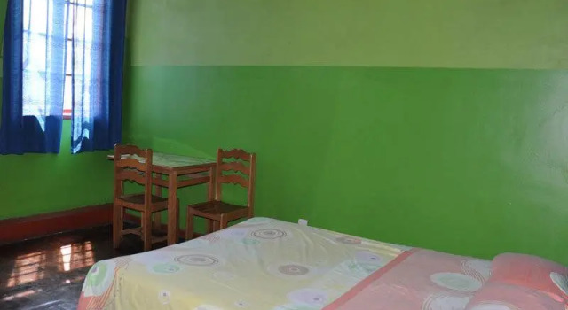 Hostal Vladis II, Buchen Sie Hotel Brena Lima