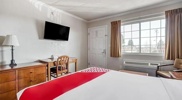 OYO Hotel North Bay at Petaluma, 预订 酒店 佩塔卢马 Sonoma County