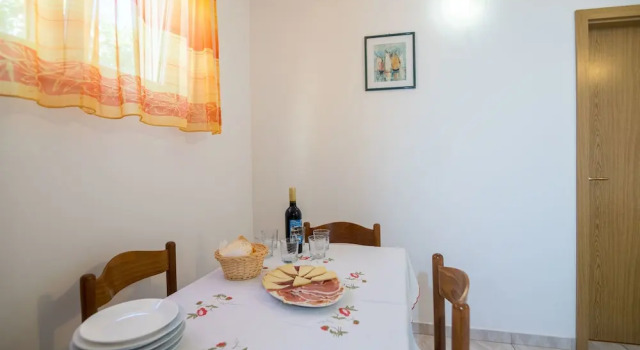 Apartments Meri, Rezerwuj Apartament Hotele w Split-Dalmatia County z parkingiem, Parking