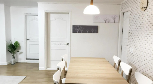 Hongdae Zoe Three Room House, Забронировать Отель Содэмунгу Сеул, рядом с Клиника Family Dental