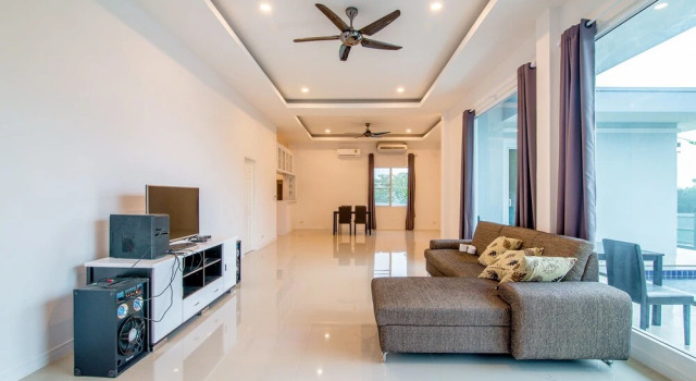 Baan Las Vegas C