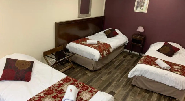 Полулюкс Logis Hôtel Les Nymphéas