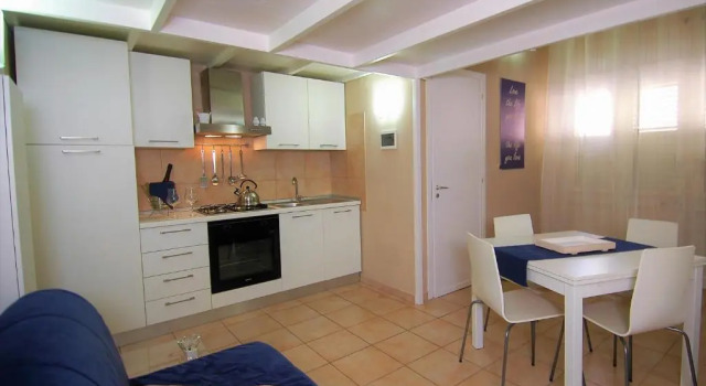 Virna House